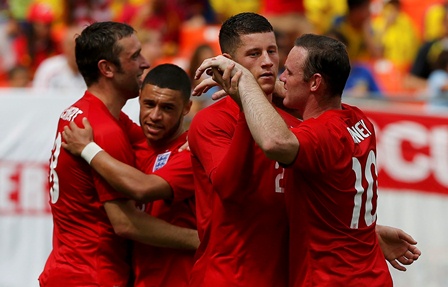  PEMANASAN PIALA DUNIA 2014: Inggris Dikagetkan Ekuador, Wayne Rooney dkk. Ditahan 2-2