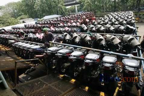  PASAR SEPEDA MOTOR: Tumbuh 10% Bulan Ini