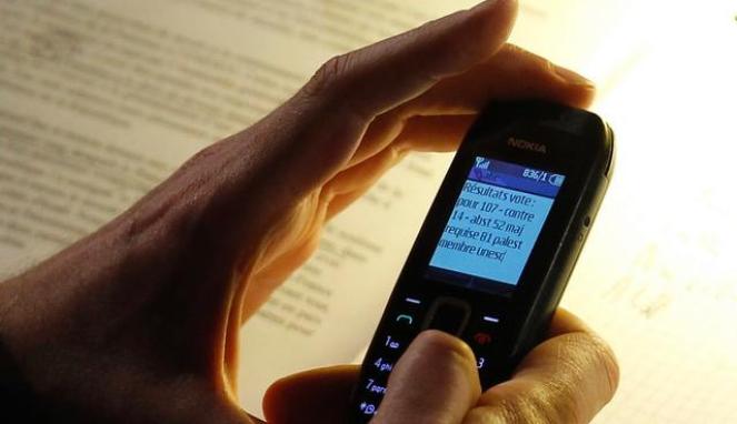  Kirim SMS Porno Saat Operasi, Dokter Ini Kena Skors