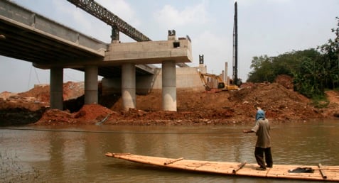  Jembatan Teluk Balikpapan Layak Secara Ekonomis & Finansial