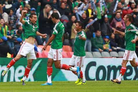  PIALA DUNIA 2014: Meksiko Vs Kamerun, Miguel Herrera Pakai Formasi 5-3-1-1