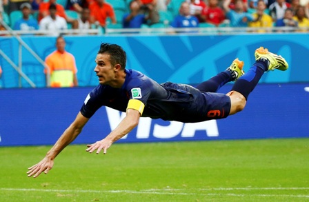  PIALA DUNIA 2014: Van Persie &quot;Man of The Match&quot; Belanda vs Spanyol