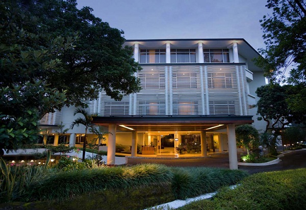 Dapatkan Paket Spesial Liburan dari Hotel Santika Bandung