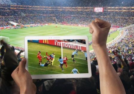  Wow, 30% Penggemar Piala Dunia di Inggris Nonton Via Smartphone