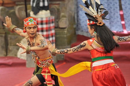  Gubernur Kalteng Mulai Lirik Potensi Wisata Budaya Dayak