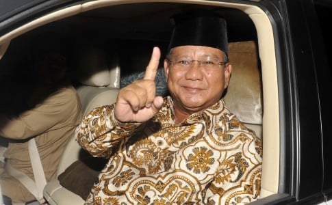  Simpatisan Ini Kampanyekan Prabowo-Hatta Lewat Wayang Golek