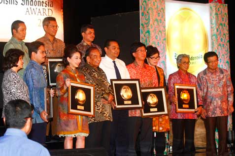 BISNIS INDONESIA AWARD 2014: Profil Nominee Sektor Perdagangan, Jasa, dan Investasi
