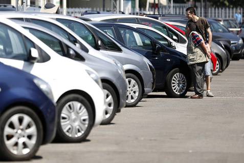  Daimler &amp; Nissan Kerja sama Bikin Mobil Kecil Premium