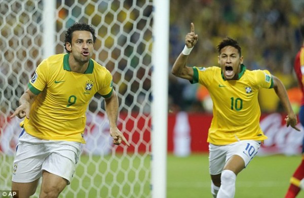  Kewalahan Hadapi Chile, Dunga Ragukan Brazil Bisa Juara