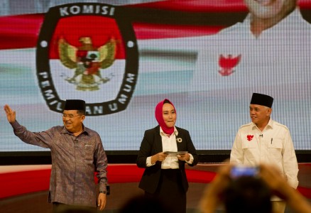  Kata Jokowi, JK Sakit Bukan Karena Debat