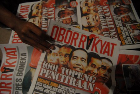  TABLOID OBOR RAKYAT: Istana Enggan Dikait-kaitkan