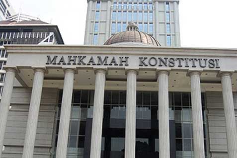  SENGKETA PILEG: MK Tuntaskan 903 Perkara PHPU Legislatif 2014