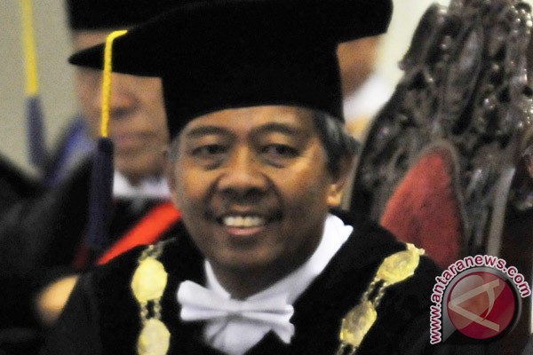  Rektor Undip Terpilih Sebagai Moderator Debat Capres-Cawapres Terakhir