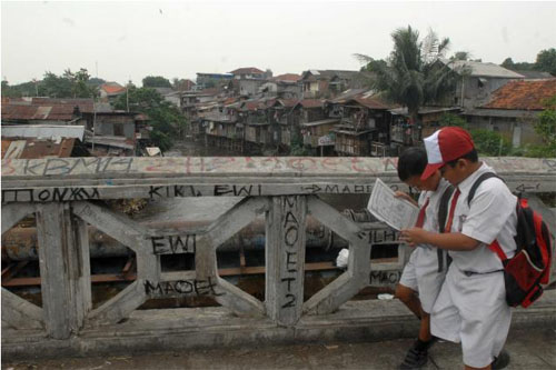  Masyarakat Diminta Tak Titipkan Anak Masuk Sekolah