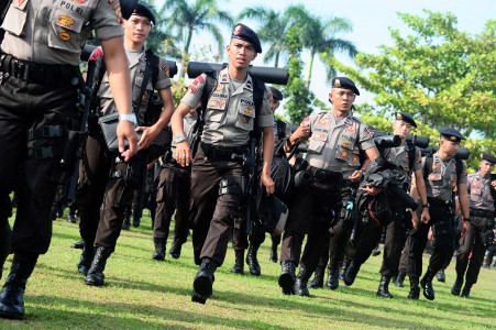  Polres Cimahi Gelar Apel Pergeseran Personil Jelang Pilpres