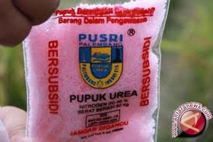  16 Kecamatan KBB Tidak Akan Alami Kelangkaan Pupuk