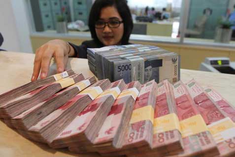  KURS TENGAH BI: Menguat Signifikan, Dipatok di Rp11.787/US$