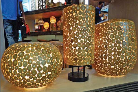  DESAIN INTERIOR: Ruang Cantik dengan Lampu-Lampu Natural