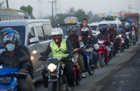  Banyak Motor Pemudik Membawa Barang Berlebih