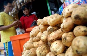  Macet di Pantura Purwakarta? Mampir Dulu Saja Ke Kios Ubi & Tape