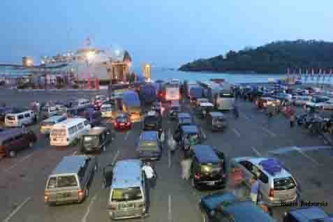  MUDIK LEBARAN 2014: Begini Kondisi Pelabuhan Merak H-4 Idulfitri