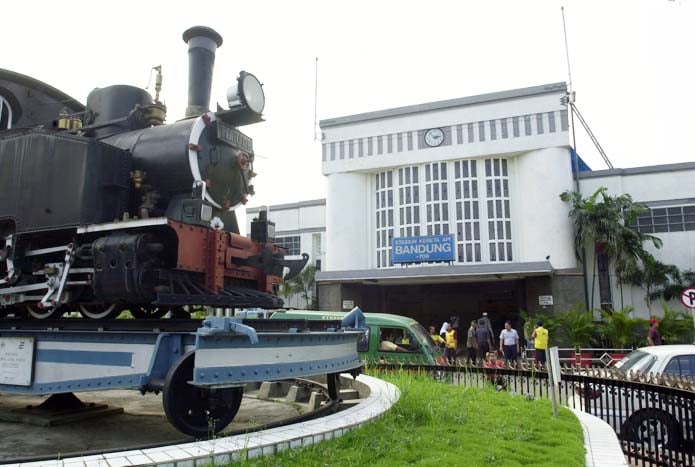  Stasiun Bandung Mulai Dipadati Pemudik