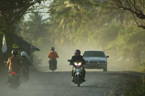  MUDIK LEBARAN 2014: Waspadai Ruas Jalan Rusak di Riau