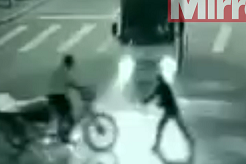  Sosok Malaikat Selamatkan Pria Ini dari Maut