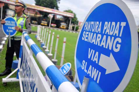  MUDIK LEBARAN: Pantura Macet, Jalur Tengah Lengang