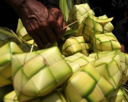  Lebaran Ketupat: Ratusan Polisi Amankan Sampang