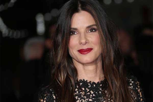  Sandra Bullock Puncaki Daftar Aktris Hollywood dengan Pendapatan Tertinggi