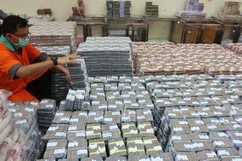  KURS TENGAH BI (8/8): Rupiah Anjlok 0,48% ke Rp11.822/US$