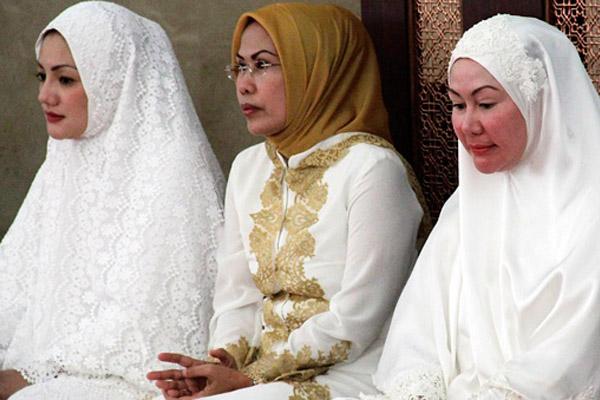  Terbukti Suap Akil Mochtar Rp1 Miliar, Gubernur Banten Nonaktif Atut Dituntut 10 Tahun Penjara