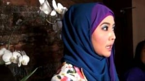  Peggy Melati Sukma Akan Jadi Tim Medis Untuk Palestina