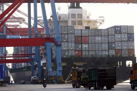  KONGESTI PRIOK: Pelabuhan Bitung &amp; Cikarang Dry Port untuk Perketat Impor