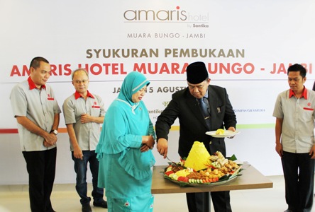  Santika Indonesia Resmikan Hotel Budget di Jambi