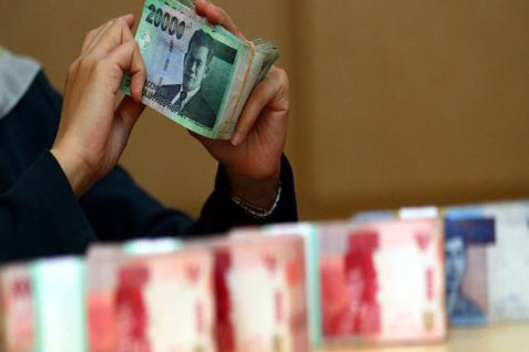  Rupiah Menguat Ke Rp11.679/US$ Jelang Penutupan