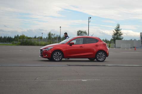  ALL NEW MAZDA2: Tenang Mengemudi Dengan Teknologi i-ACTIVSENSE