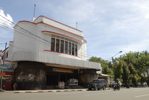  Merusak Gedung Eks Bioskop Dian, PD Jawi Dilaporkan Ke Polwiltabes