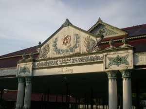  Florence Sihombing Berharap Tak Dikeluarkan UGM