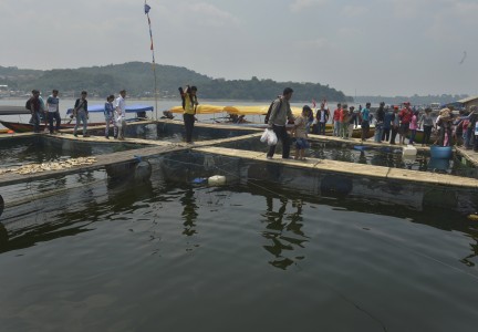  Wisata Waduk Jatiluhur Purwakarta