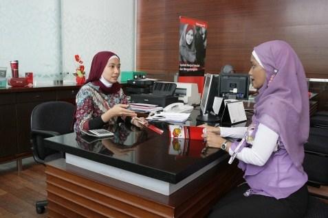  Pemerintah Diminta Dirikan Bank Syariah Negara