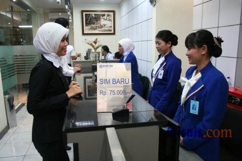  HARI PELANGGAN: Direksi BRI Kerja di Kantor Cabang