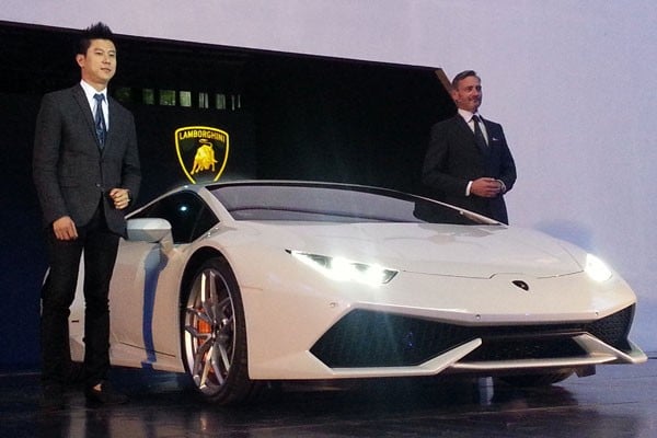  LAMBORGHINI HURACAN: Diluncurkan &amp; Dibandrol Rp 8 Miliar