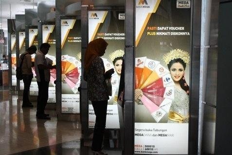  Bunga Deposito: Bank Mega Berencana Turunkan Bunga. Ini Besarannya