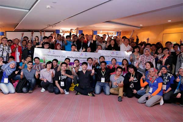  PENGEMBANG APLIKASI dari 14 Negara Adu Kemampuan di Malaysia Developers\' Day