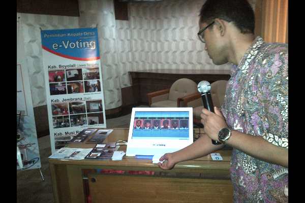  Inilah Keuntungan Pilkada Langsung dengan e-Voting