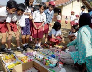  Waspada, Jajanan Anak di Sekolah Ditemukan Berformalin