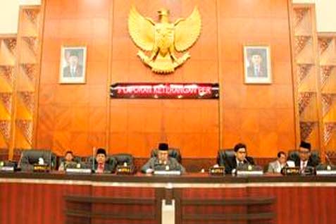  DPRA 2014-2019: Anggota Terpilih Dilantik Hari Ini