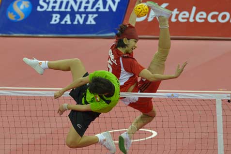 ASIAN GAMES: Tim Sepaktakraw Putri Lolos ke Semifinal. Emas Bakal Bertambah?